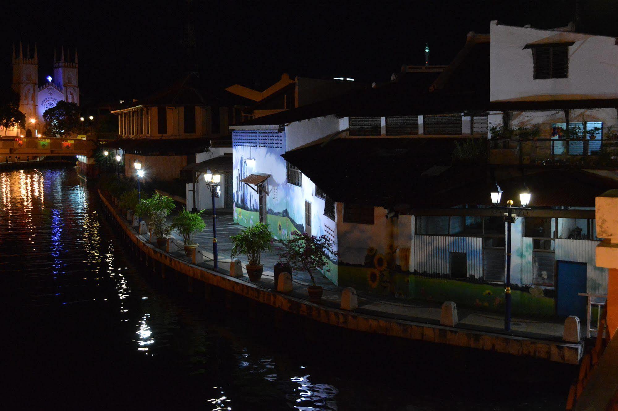 Jawa Street Townstay Malacca Eksteriør billede